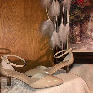 Franco Sarto beige pointy toe heels